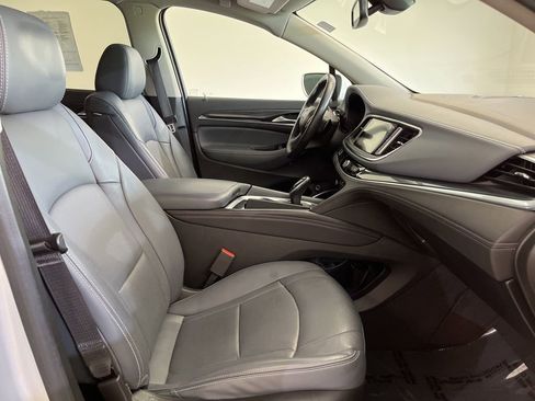 Used 2020 Buick Enclave Premium w/ Trailering Package, 5000 lbs. AWD/4WD image 9