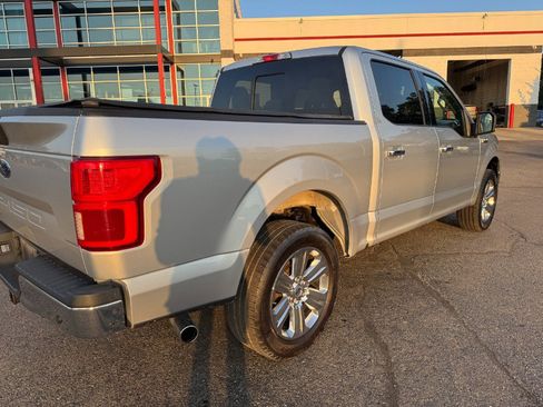 Used 2018 Ford F150 XLT w/ Equipment Group 302A Luxury AWD/4WD image 11