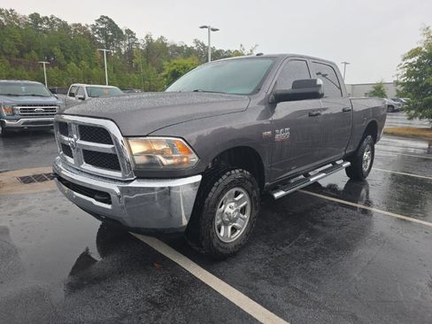 Used 2016 RAM 2500 Tradesman w/ Chrome Appearance Group AWD/4WD image 2