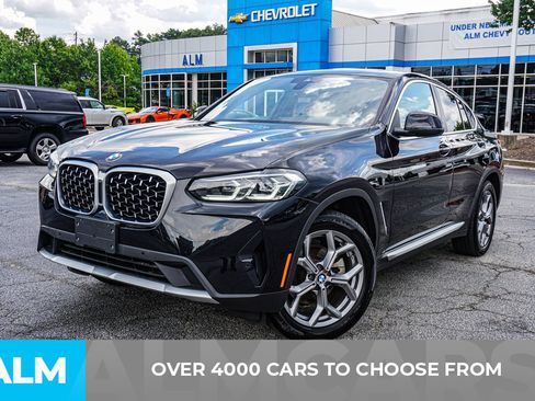 Used 2025 BMW X4 xDrive30i AWD/4WD image 2