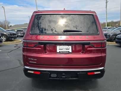 Used 2023 Jeep Wagoneer 4WD w/ Premium Group I