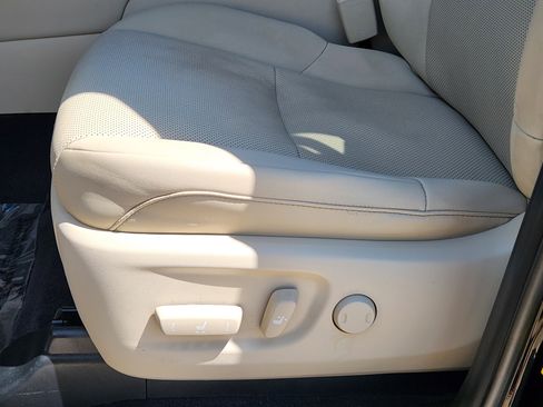 Used 2021 Lexus GX 460 Premium image 31