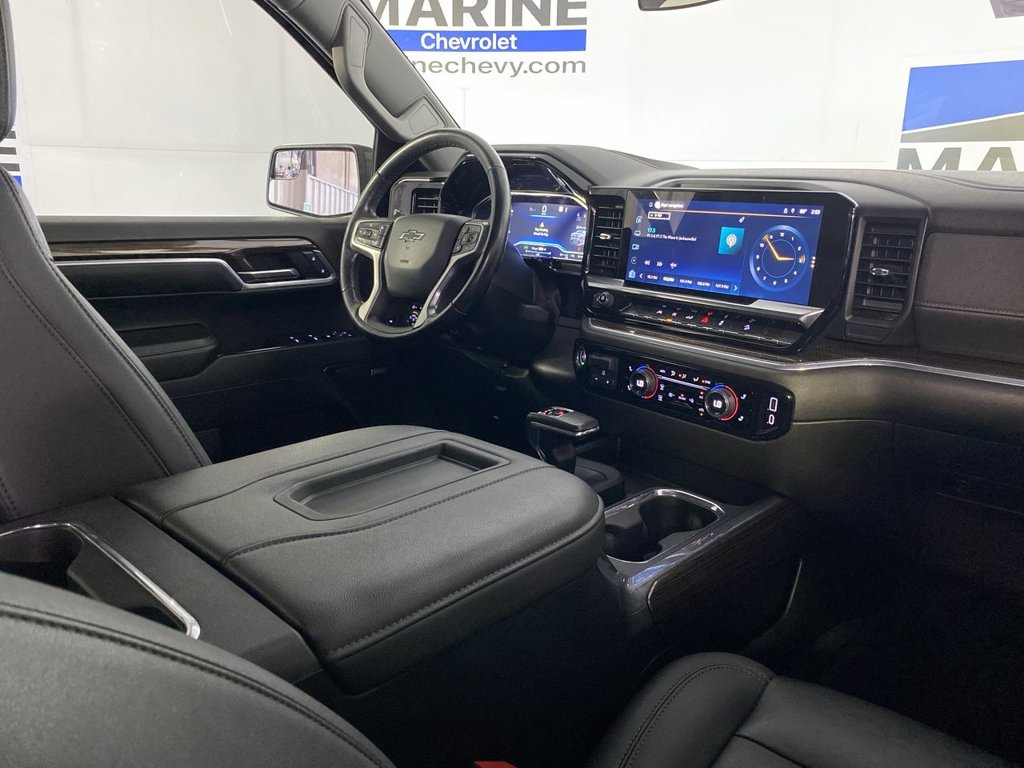 Used 2022 Chevrolet Silverado 1500 RST w/ All Star Edition Plus AWD/4WD image 26