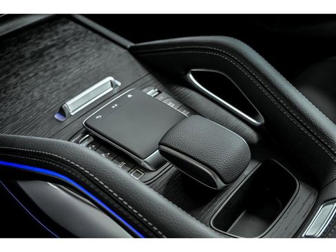 New 2026 Mercedes-Benz GLE 350 4MATIC image 18