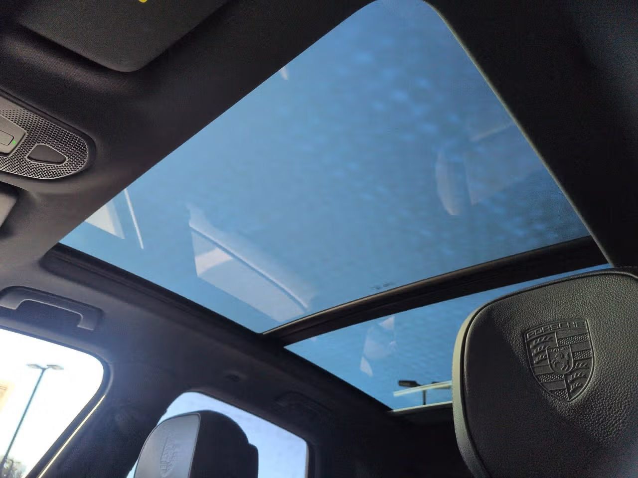 Certified 2026 Porsche Cayenne AWD/4WD image 25