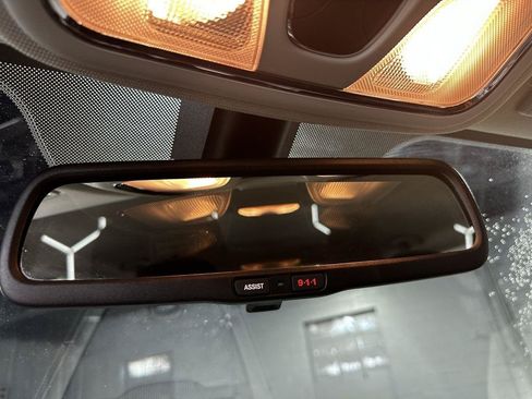 Used 2015 Jeep Cherokee Latitude FWD image 18
