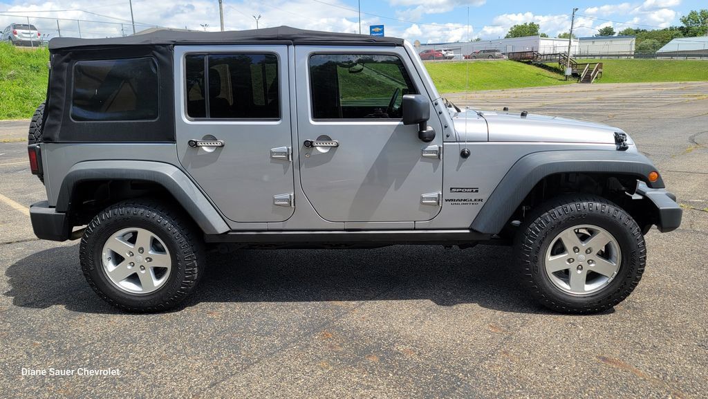 Used 2016 Jeep Wrangler Unlimited Sport w/ Quick Order Package 24S AWD/4WD image 14