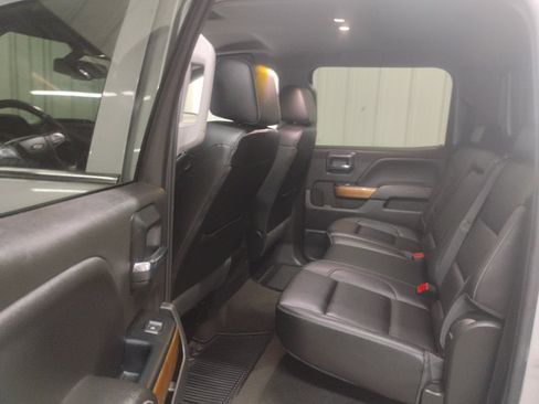 Used 2018 Chevrolet Silverado 1500 LTZ image 20