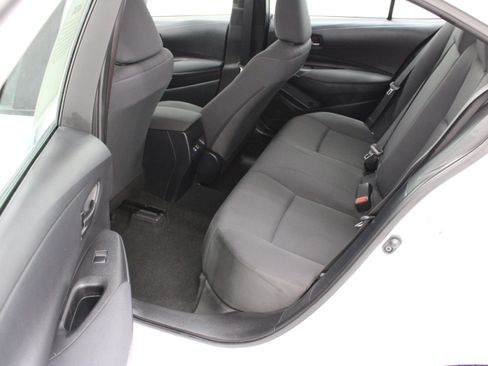 Used 2026 Toyota Corolla LE FWD image 26