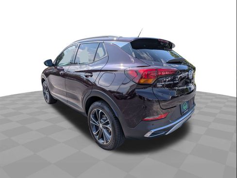 Certified 2021 Buick Encore GX Essence w/ Advanced Technology Package AWD/4WD image 6