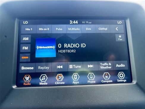 Used 2019 Jeep Compass Latitude AWD/4WD image 14
