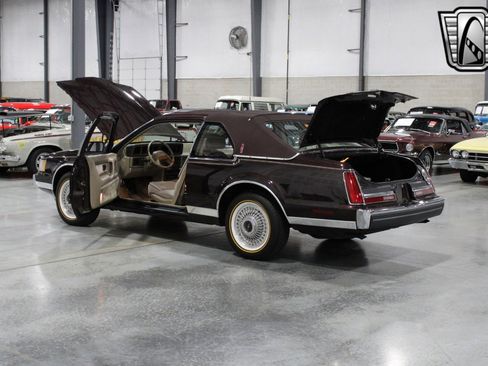 Used 1988 Lincoln Mark VII Blass image 17