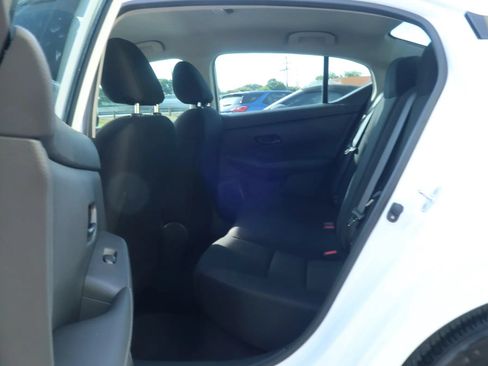 Used 2025 Nissan Sentra S FWD image 19