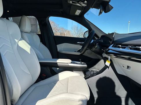 New 2026 BMW X2 xDrive28i w/ Technology Package image 25