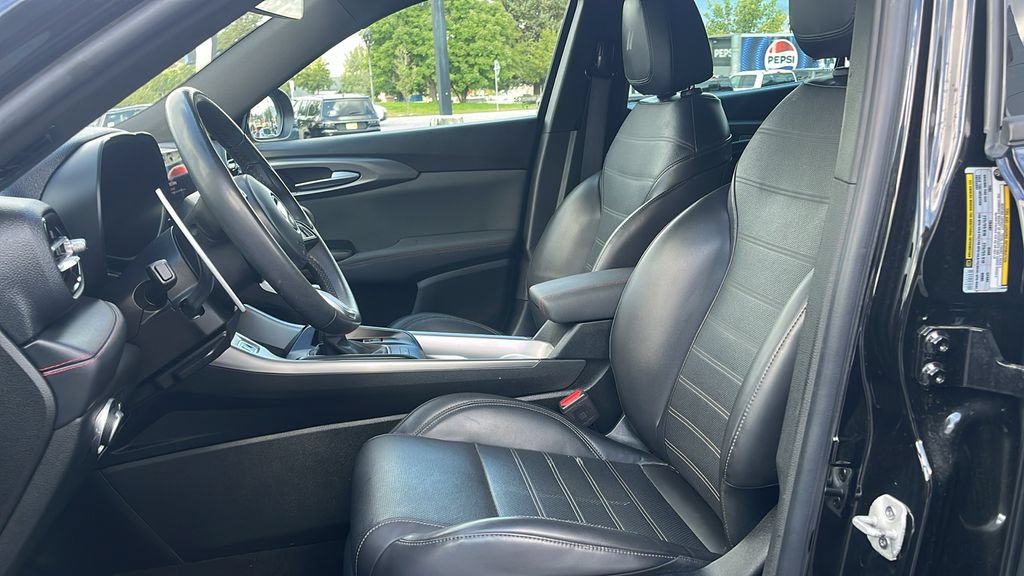 Used 2024 Dodge Hornet R/T Plus AWD/4WD image 9