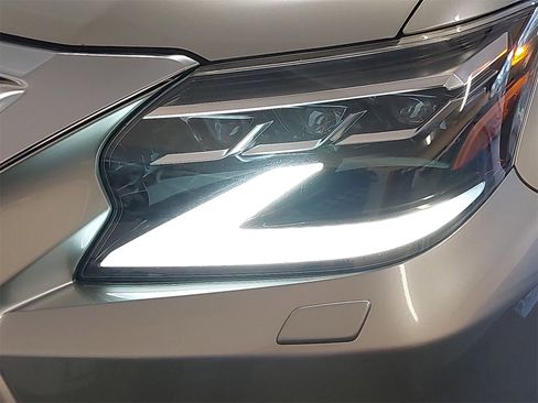 Used 2022 Lexus GX 460 Premium image 42