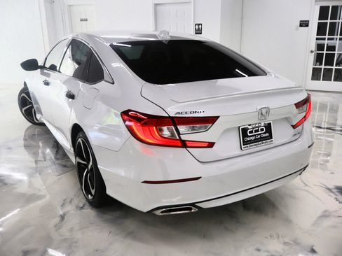 Used 2020 Honda Accord Sport image 6