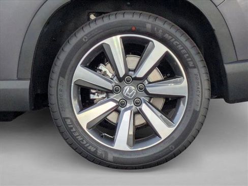 New 2025 Honda Pilot Touring image 10