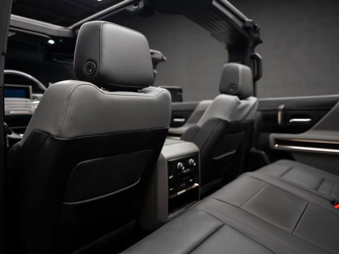 Used 2024 GMC Hummer EV 3X AWD/4WD image 71