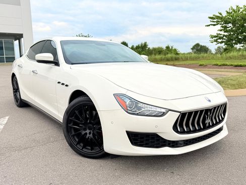 Used 2019 Maserati Ghibli image 3