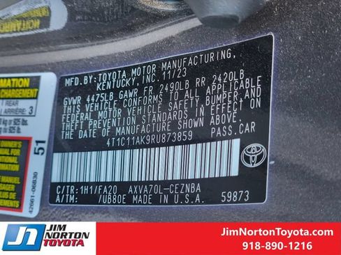 Used 2024 Toyota Camry LE FWD image 32