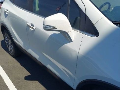 Used 2019 Buick Encore Preferred image 12