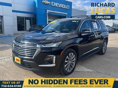 Certified 2023 Chevrolet Traverse Premier w/ LPO, 'HIT The Road' Package AWD/4WD image 1