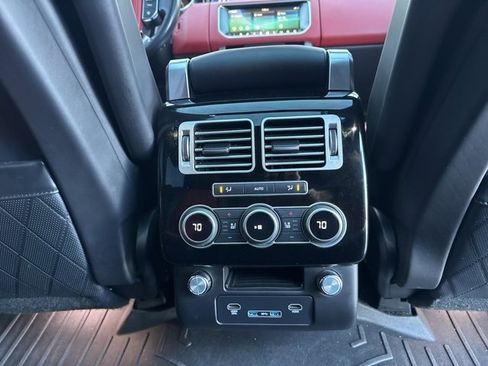 Used 2017 Land Rover Range Rover SV Autobiography Dynamic image 14