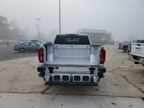 Used 2021 GMC Sierra 1500 SLT image 8