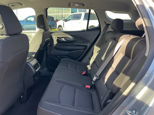 Used 2024 GMC Terrain SLE w/ Driver Convenience Package AWD/4WD image 17