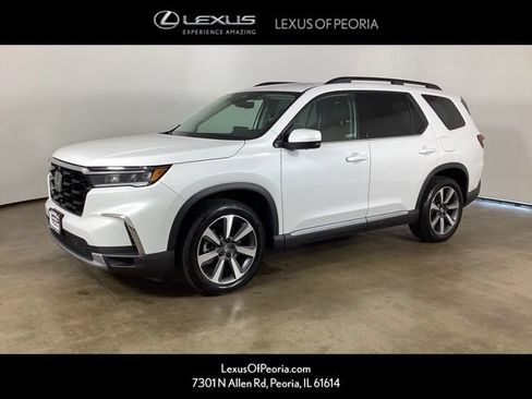 Used 2024 Honda Pilot Elite image 1