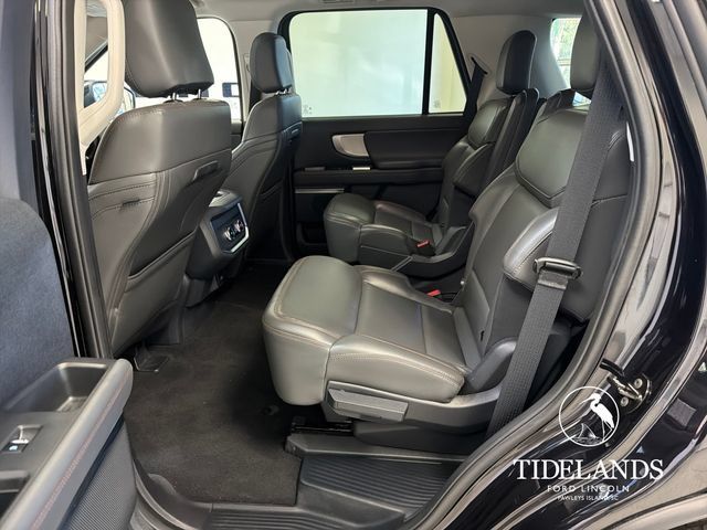 Certified 2025 Ford Expedition Active RWD image 30
