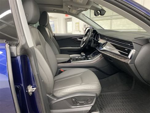 Used 2019 Audi Q8 Premium Plus w/ Premium Plus image 20