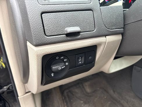 Used 2012 Ford Fusion SE FWD image 17