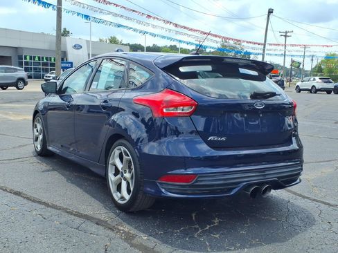 Used 2016 Ford Focus ST FWD image 10