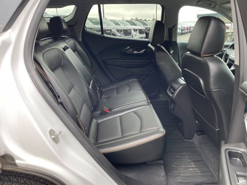 Used 2024 GMC Terrain AT4 image 29