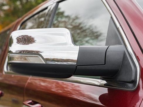 Used 2022 RAM 1500 Limited image 29