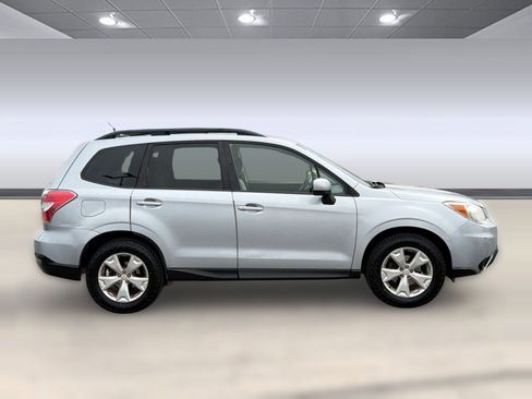 Used 2015 Subaru Forester 2.5i Premium image 8