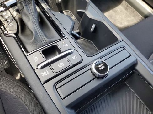 Used 2025 Kia K5 LXS image 18