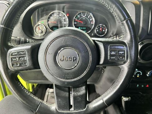 Used 2017 Jeep Wrangler Unlimited Sport w/ Quick Order Package 24S AWD/4WD image 21