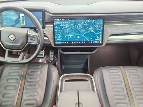 Used 2023 Rivian R1T Adventure image 20