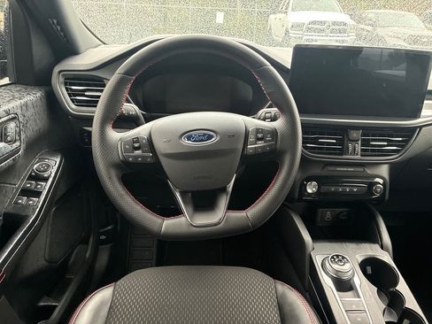 Used 2025 Ford Escape ST-Line Select w/ Tech Pack #1 AWD/4WD image 16