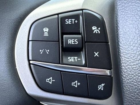 New 2025 Ford Explorer Active w/ Active Comfort Package image 28