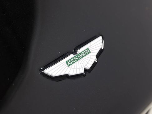 Used 2015 Aston Martin DB9 Volante Carbon Edition Convert image 99