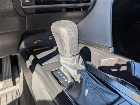 Used 2025 Toyota Camry LE image 11