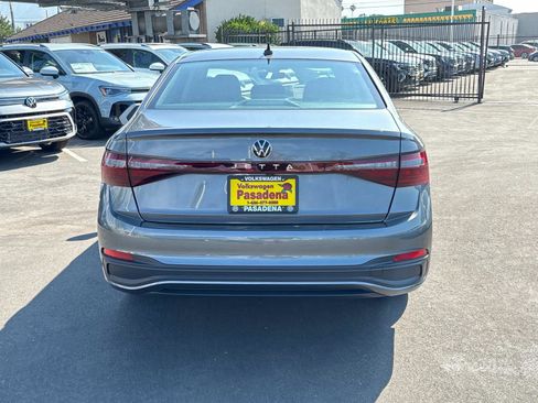 New 2025 Volkswagen Jetta S image 4