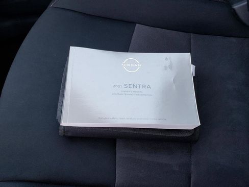 Certified 2021 Nissan Sentra SR w/ Trunk Package image 40