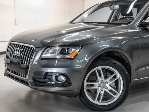 Used 2017 Audi Q5 2.0T Premium Plus w/ Technology Package image 6