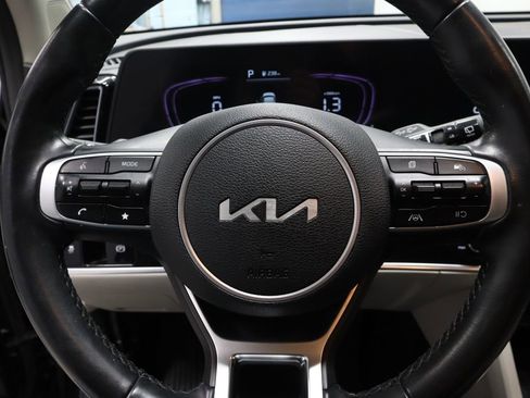 Used 2023 Kia Sportage EX image 32