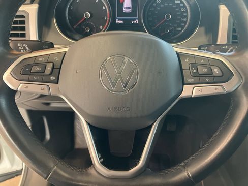 Used 2021 Volkswagen Atlas SE image 15